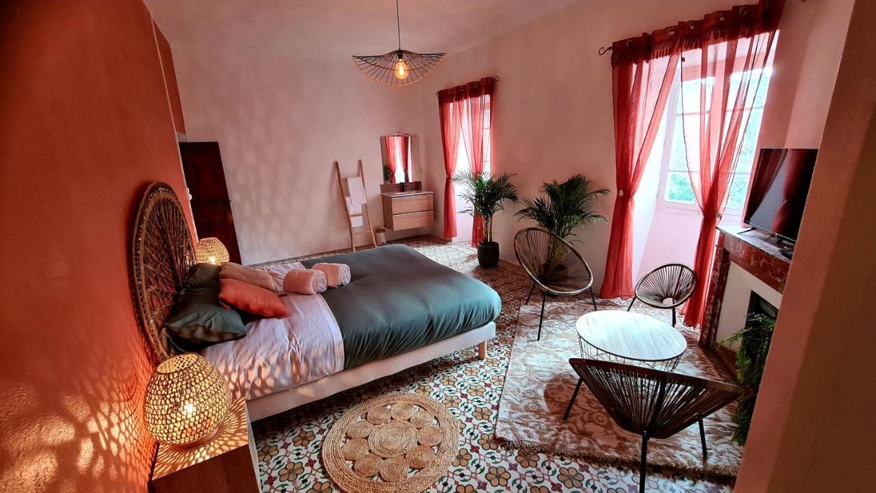 Lou Mouli Di Baou Bed & Breakfast Labeaume Exterior photo
